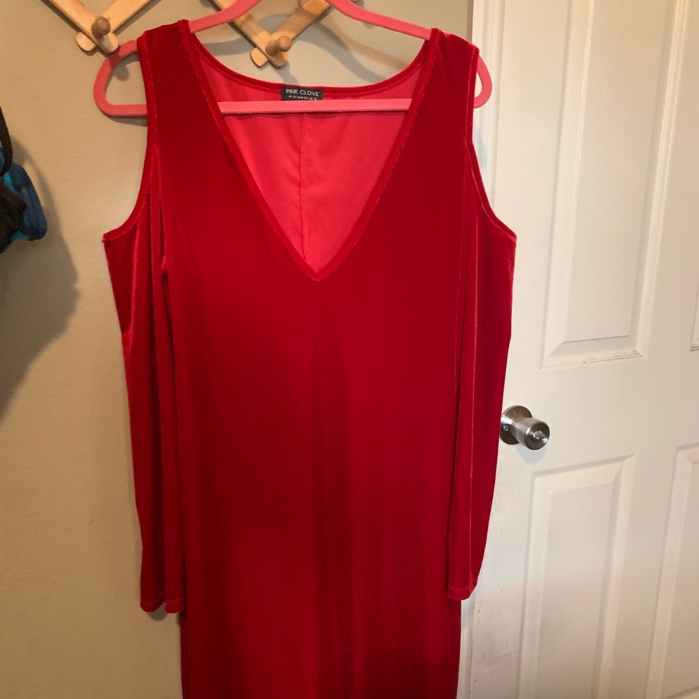 Midi Red velvet open shoulder Dress